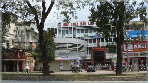 Mặt trận xuất bản trong những ngày đầu Cách mạng thành công